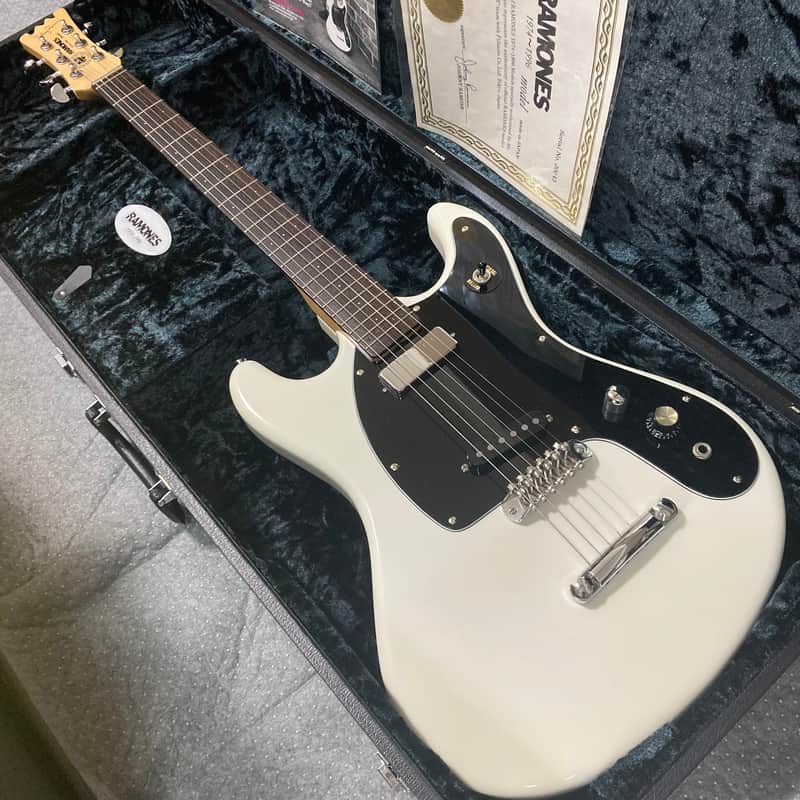 Mosrite Johnny Ramone Model First Production Version 2001 - White image 1