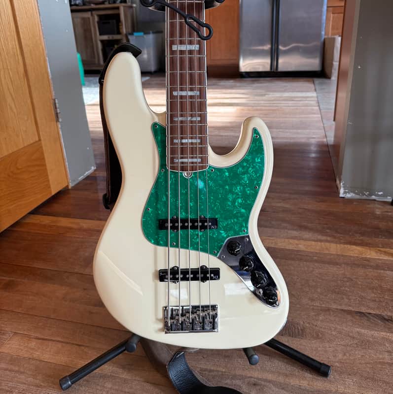 Fender American Deluxe Jazz Bass V 2010 - 2016 | Reverb