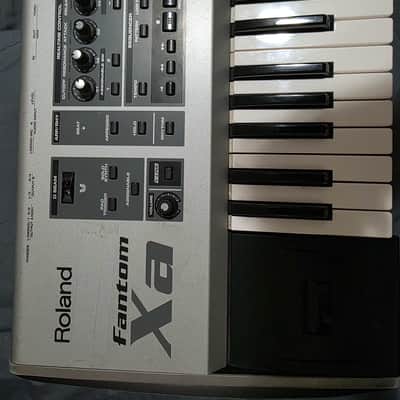 Roland Fantom Xa 61-Key Workstation Keyboard 2004 - 2006 - Silver image 2