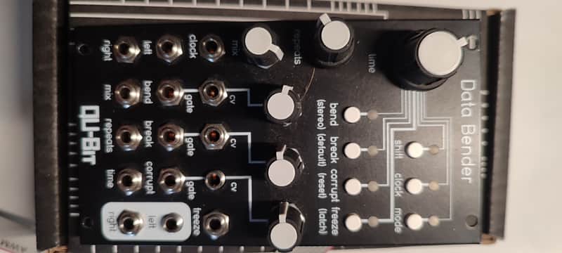 Qu-Bit Electronix Data Bender