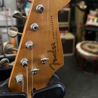 Fender Stratocaster 2015 - Olympic white image 6