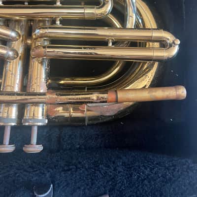 Blessing brand Marching Baritone Horn with case and mouthpiece, Made in USA image 4