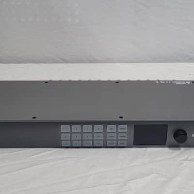 Blackmagic Design  Smart Videohub CleanSwitch 12 x 12 6G-SDI image 1
