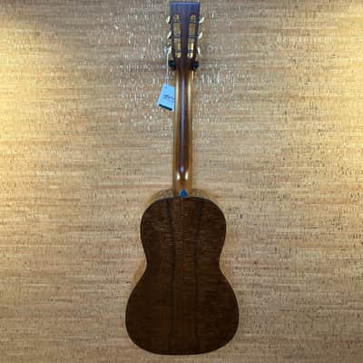 Martin Custom Shop Size 2 12 Fret Figured Mahogany New - Natural image 7