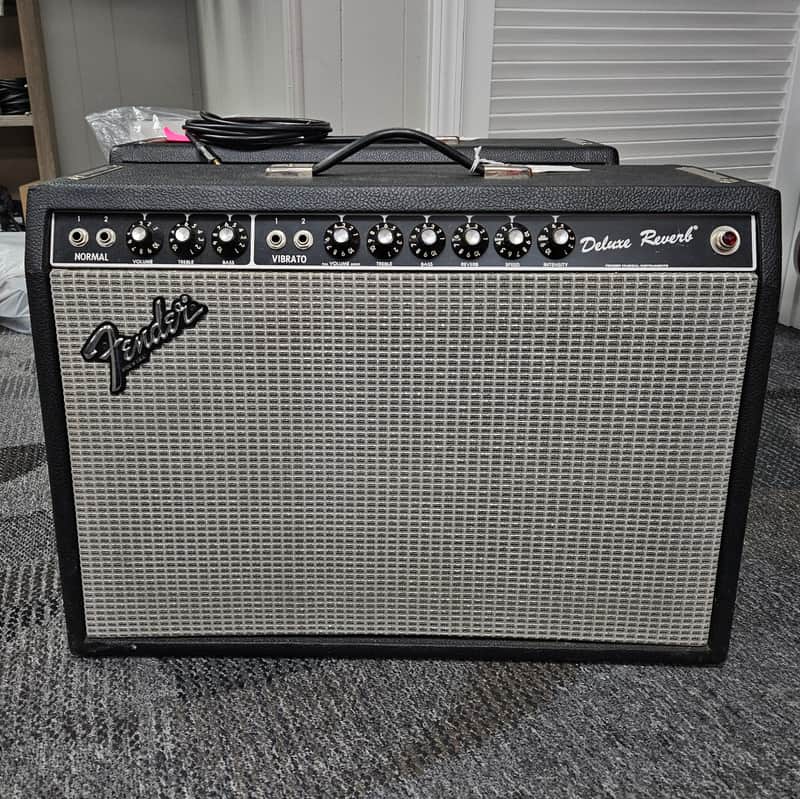 Rivera Era Fender Deluxe Reverb 1981 - Black image 1
