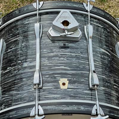 90's Ludwig Classic Maple Oyster Black Pearl 14/18/24 Mach Lug Drum Set image 5