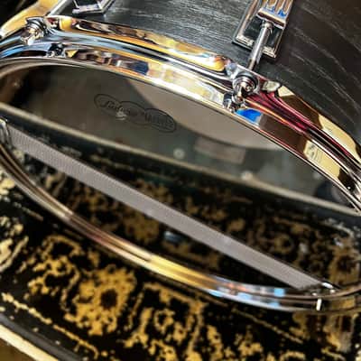 Ludwig 8" x 14" Classic Oak Custom Snare Drum - Night Oak image 5