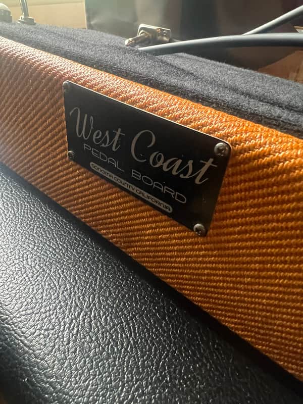 West Coast Pedal Board 17x7 Mini Angled Pedalboard (Tweed) [USED] image 1