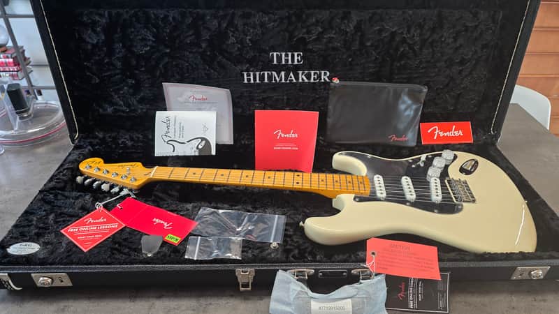 Fender Nile Rodgers Hitmaker Stratocaster BRAND NEW! American Pro Artist Signature USA Strat Guitar