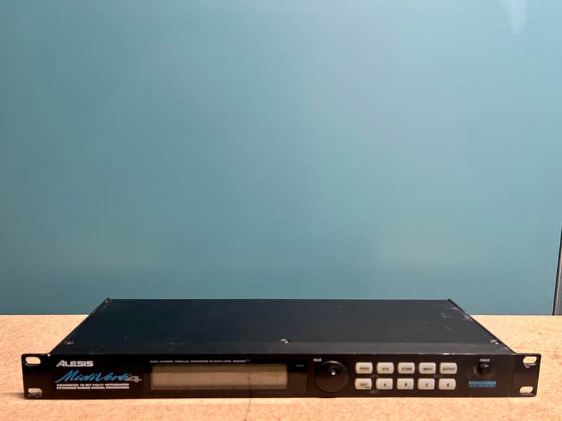 Alesis Midiverb 4 image 1