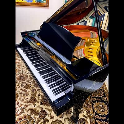 Legendary Craftsmanship: Steinway & Sons Model M Grand Piano image 4