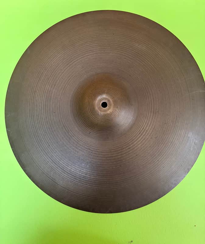 Zildjian 18" A. Medium-Thin Crash Cymbal Traditional