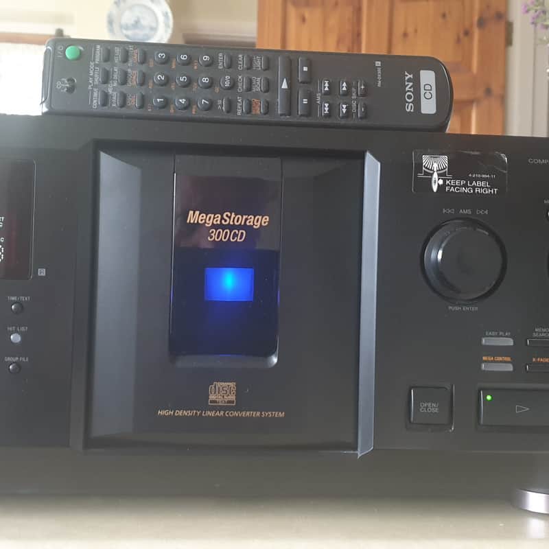 2004-10 Sony CDP-CX355 Black