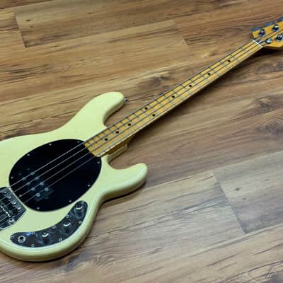 Music Man Stingray 1978 - Blonde image 3