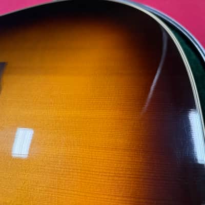 Martin D-28 1998 - Sunburst image 5