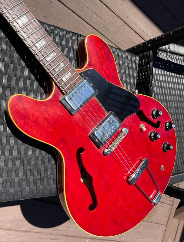 Gibson 335 1970-72 - Transparent red