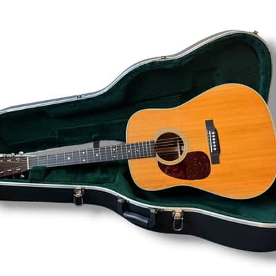 Martin Standard Series D-28 Left-Handed 2018 image 4