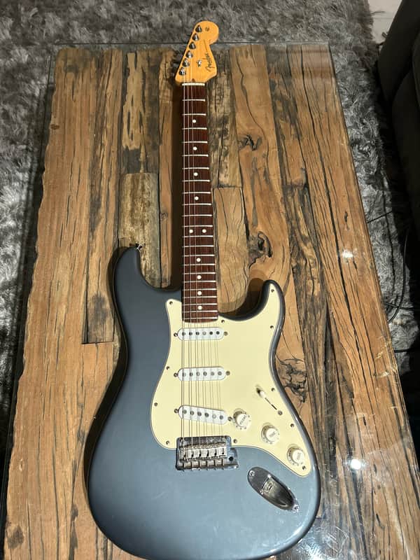 Fender American Standard Stratocaster with Maple Fretboard 2008 - 2012 - Charcoal Frost Metallic