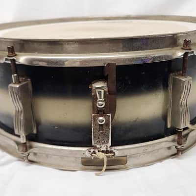 Vintage Early 1960s Pre Serial Ludwig Blue Silver Duco Pioneer Snare Drum 5x14 image 3