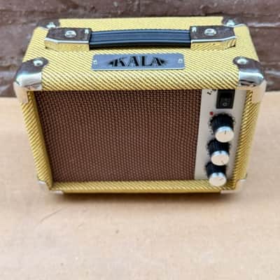 Kala 1-5U 5 Watt Tweed Mini Ukelele Amplifier image 2