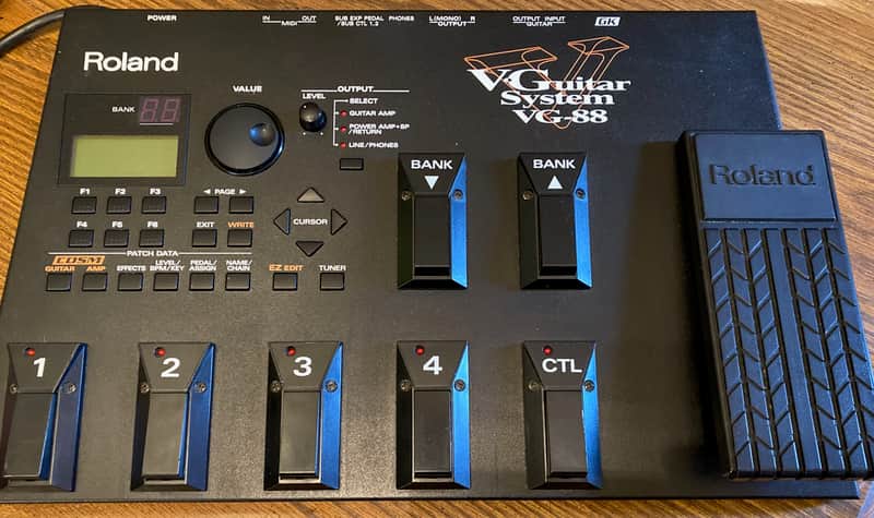 Roland VG-88 2000s - Black image 1