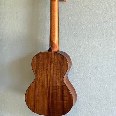 Kala KA-SCAC-T Solid Cedar Top Acacia Tenor 8-String ukulele - Gloss image 9
