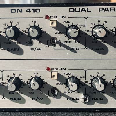 Klark-Teknik DN410 Dual Channel 2x5 Band Parametric Equalizer image 5