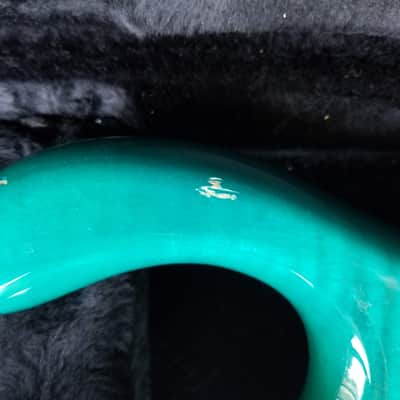 Pedulla MVP-6 Hexabuzz Fretless 6 String Left-Handed 1993 Green/Blue image 12