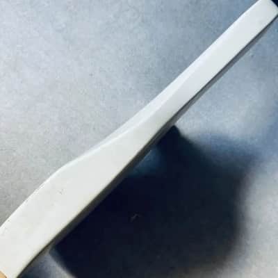 White 5 String Electric Bass Basswood Body image 7