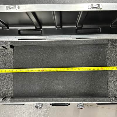SKB SKB-4214 61-Key ATA Keyboard Case with Wheels 2000s - Black image 5