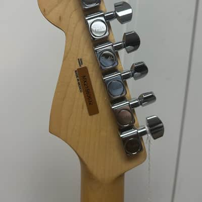 Fender Player Stratocaster HSS with Maple Fretboard - Tidepool image 5