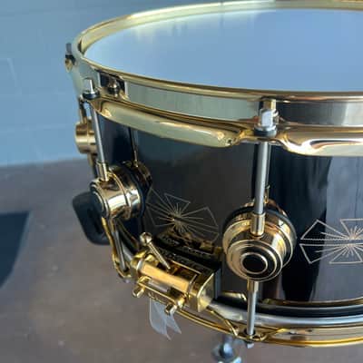 ~RARE!~ DW Collector's Series 6.5x14" Engraved Art Duco Black Nickel Over Brass Snare Drum w/ Gold Hardware image 4