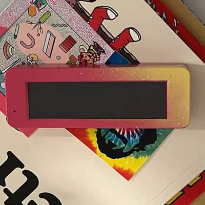Digdugdiy Soundwave III 2023 - Pink image 1
