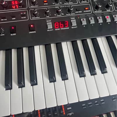 Sequential Prophet-6 49-Key 6-Voice Polyphonic Synthesizer 2018 - 2020 - Black with Wood Sides image 3