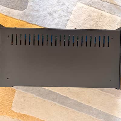 API 500-8B HC 8-Slot Lunchbox 2014 - Present - Black image 3