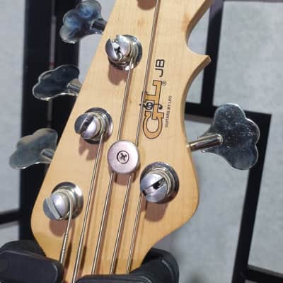 G&L USA JB-5 2017 - Unlined Fretless Quartersawn Neck Blue Metal Flake image 17