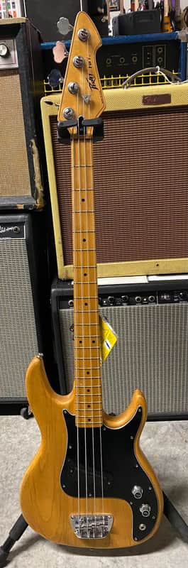 1980's Peavey Fury - Natural - Includes Original Hardshell Case image 1