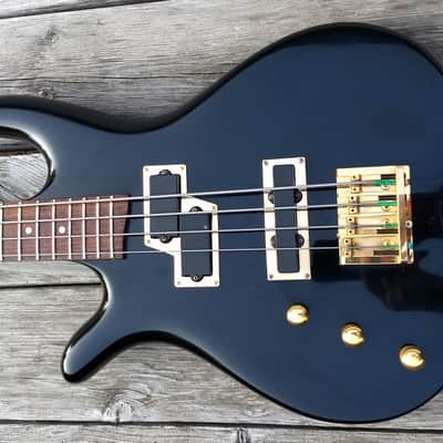 Lefty 1980s J. K. Lado & Co. Solo 4 black w/ original Clydesdale case - handmade in Canada image 1