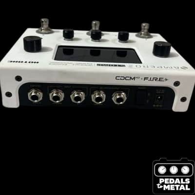 Hotone MP-300 Ampero II Stomp Amp Modeler / Effects Processor 2021 - Present - White - X18670 image 3