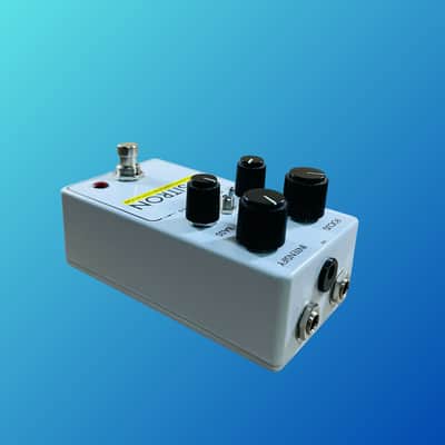 Mythos Pedals Positron Cascading Amplifier Distortion image 3