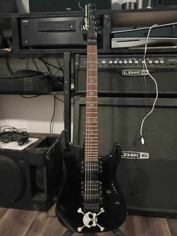 Squier Showmaster HH Skull & Crossbones 2003 - 2004 - Black Metallic / Skull & Crossbones image 1
