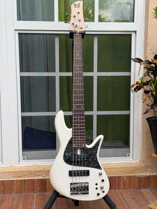 Fodera Fodera Emperor 5 Standard Classic 2023 - Satin Olympic White 2023 image 1