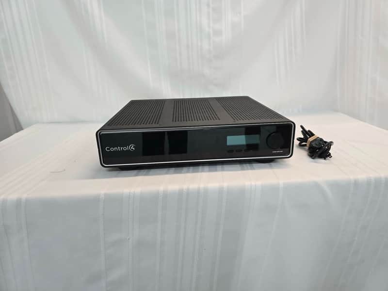 Control4 C4-8AMP1-B 4-Zone Matrix Amplifier image 1