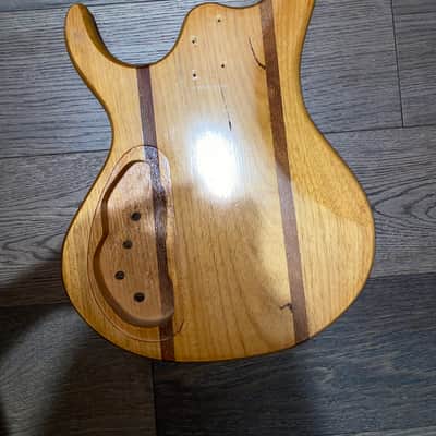 Gadow Custom 4-String Bass Body image 4