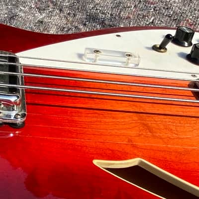 Rickenbacker 4005 1968 - Fireglo image 7