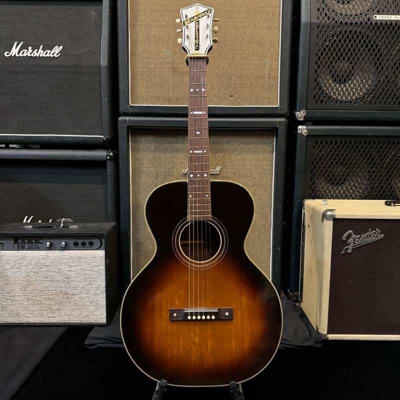 Harmony H1252 Professional Acoustic Guitar 1940s - Sunburst image 1