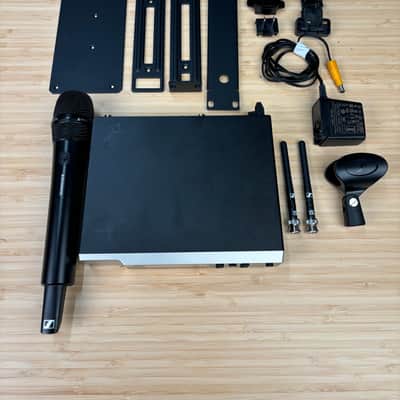 Sennheiser EW835-S Wireless Handheld Microphone System image 2