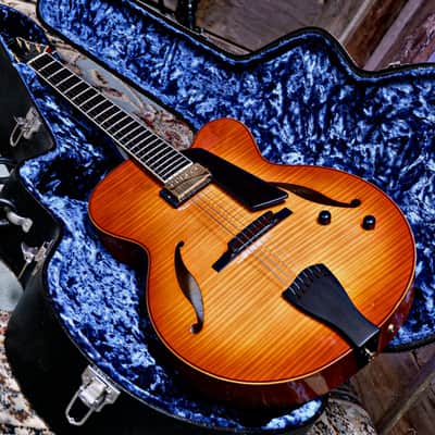 Sadowsky Jim Hall Archtop - Violin Burst image 24