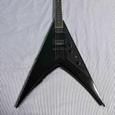 ESP LTD DV8-R Dave Mustaine Signature image 2