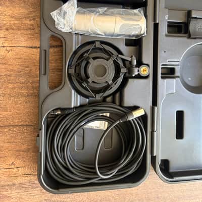 RODE K2 Large Diaphragm Multipattern Tube Condenser Microphone 2004 - Present - Silver image 2